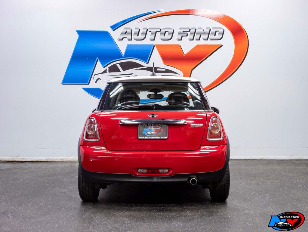 2013 Mini Cooper Hardtop 2 Door photo 3