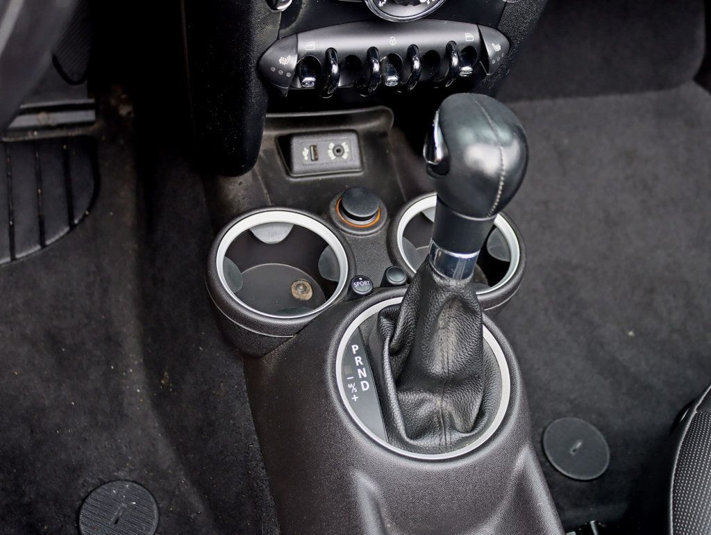 2013 MINI Cooper Roadster  - 23063282 - 17