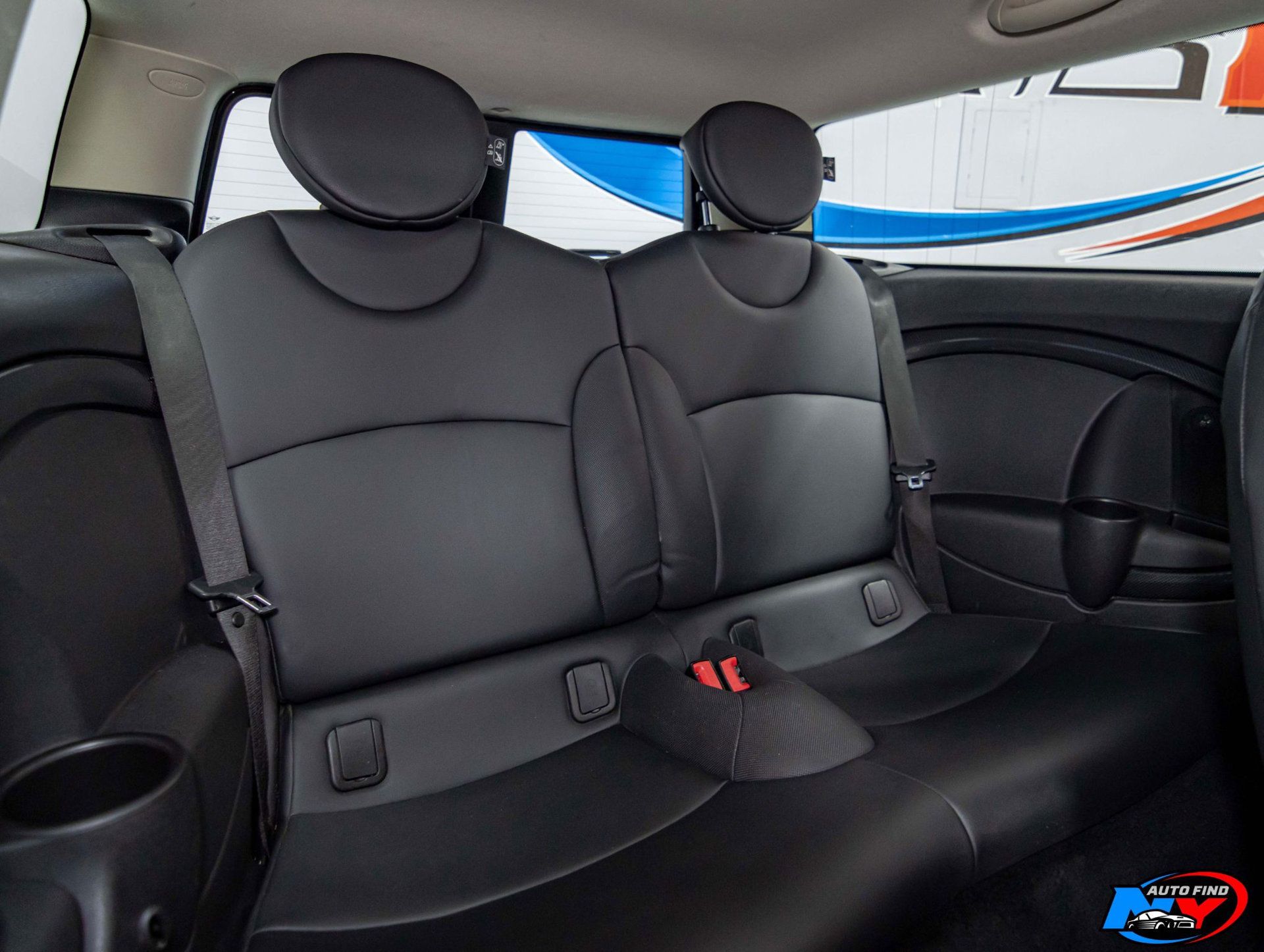 2013 Mini Cooper Base S photo 13
