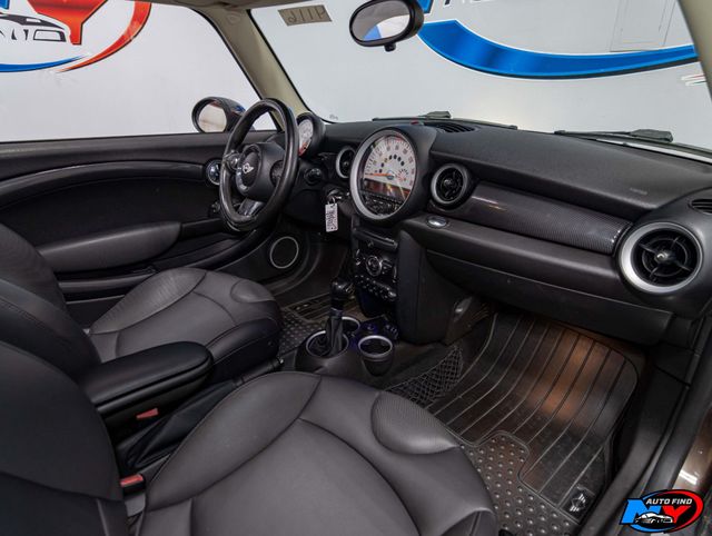 2013 MINI Cooper S Clubman PAN SUNROOF, 17" ALLOY WHEELS, HARMAN KARDON SOUND, HEATED SEATS - 22904128 - 19