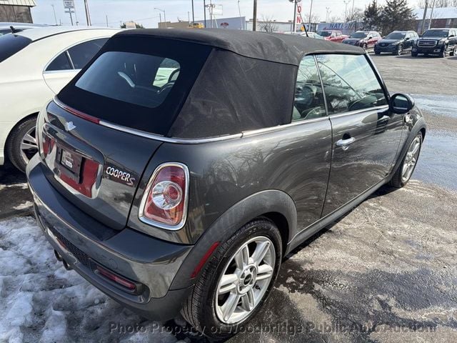 2013 MINI Cooper S Convertible   - 22978861 - 3