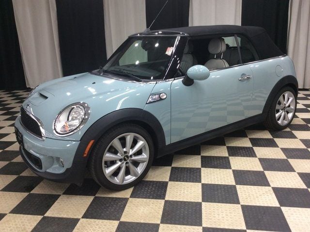 2013 MINI Cooper S Convertible   - 22660755 - 2