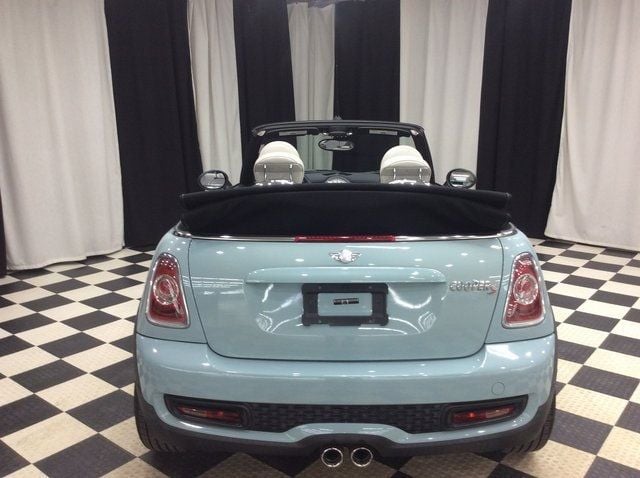 2013 MINI Cooper S Convertible   - 22660755 - 7