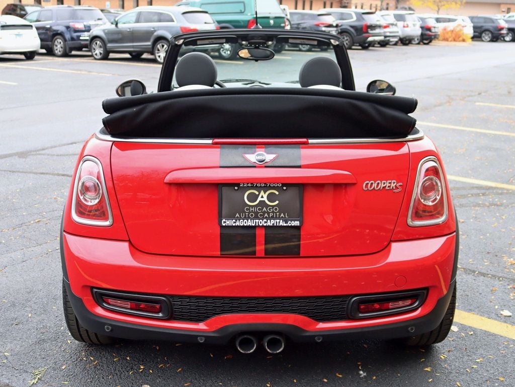 2013 MINI Cooper S Convertible 6Spd Manual Turbocharged Convertible - 22637980 - 9