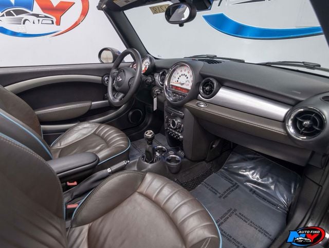 2013 MINI Cooper S Convertible CLEAN CARFAX, 6-SPD MANUAL, CONVERTIBLE, HIGHGATE PKG - 22925137 - 21
