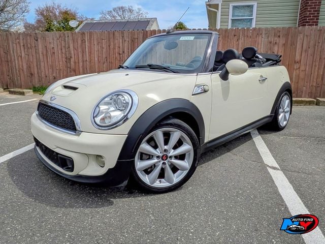 2013 MINI Cooper S Convertible CLEAN CARFAX, 6-SPD MANUAL, CONVERTIBLE, SPORT PKG, 17" WHEELS - 23000110 - 2