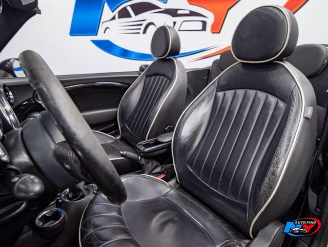 2013 MINI Cooper S Convertible CLEAN CARFAX, CONVERTIBLE, 6-SPD MANUAL, NAVI, HEATED SEATS - 22959824 - 15