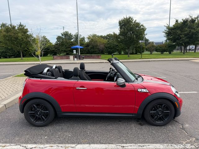 2013 MINI Cooper S Convertible CLEAN CARFAX, CONVERTIBLE, 6-SPD MANUAL, NAVI, PREMIUM, TECH PKG - 23079674 - 16