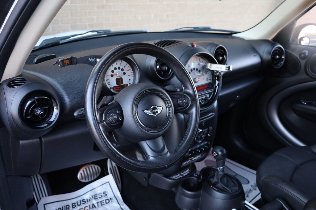 2013 Mini Cooper S photo 14