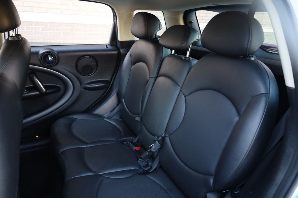 2013 Mini Cooper S photo 19