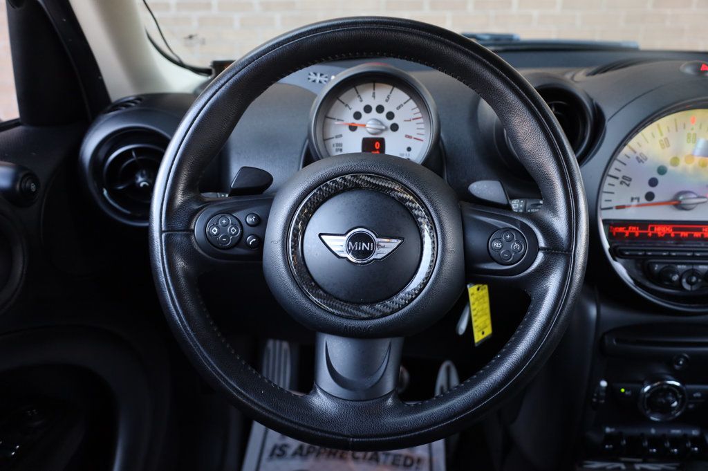 2013 Mini Cooper S photo 29