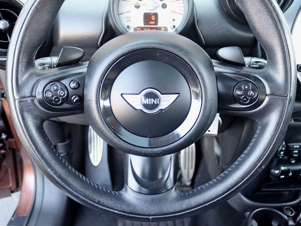 2013 Mini Cooper S ALL4 photo 12