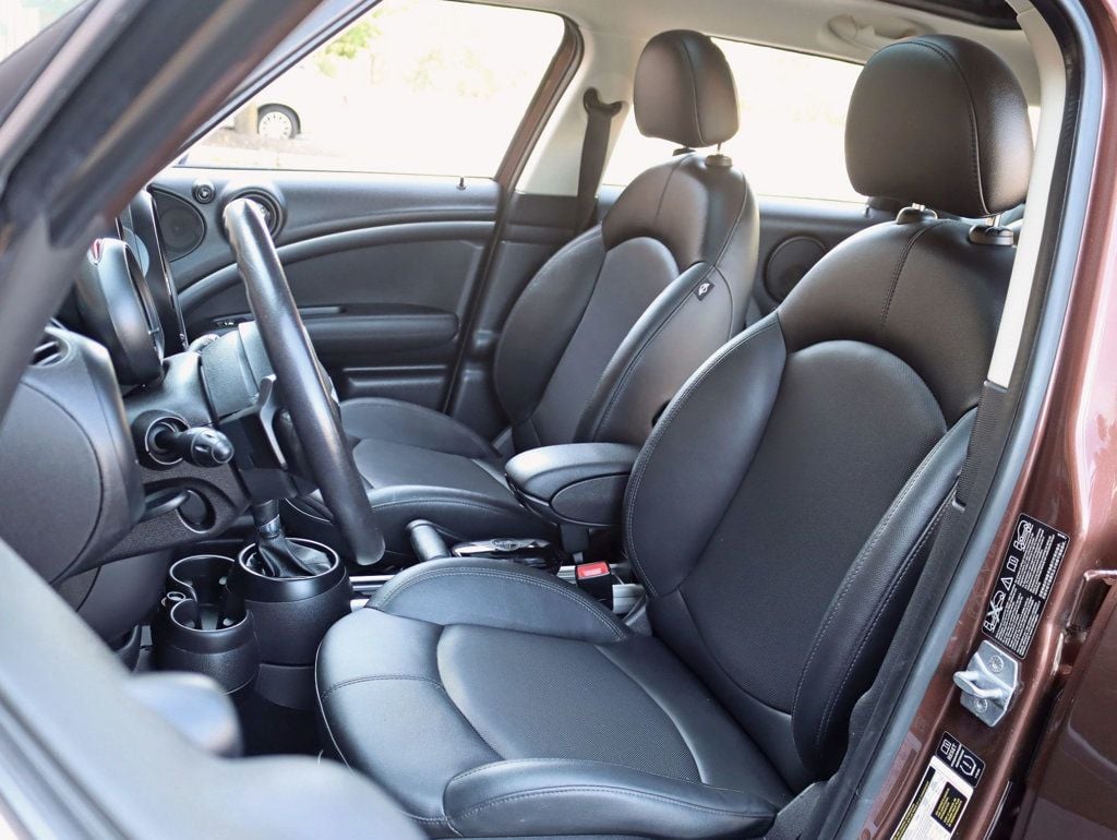 2013 Mini Cooper S ALL4 photo 17