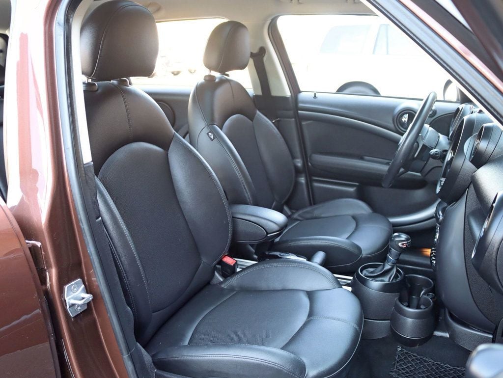 2013 Mini Cooper S ALL4 photo 18