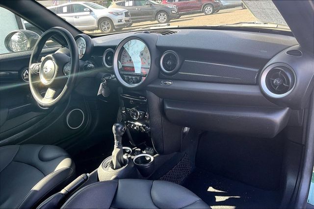 2013 MINI Cooper S Coupe   - 22996459 - 12