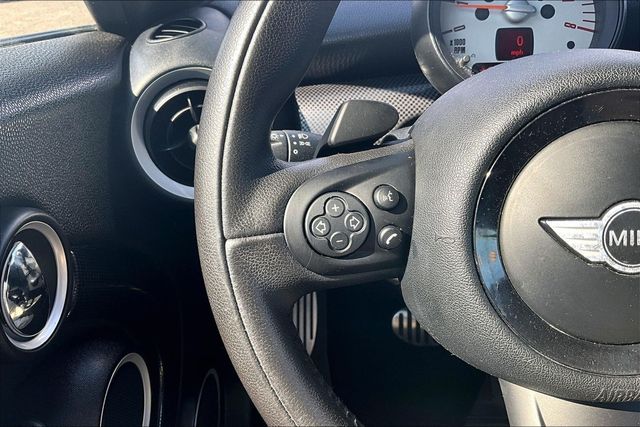 2013 MINI Cooper S Coupe   - 22996459 - 17