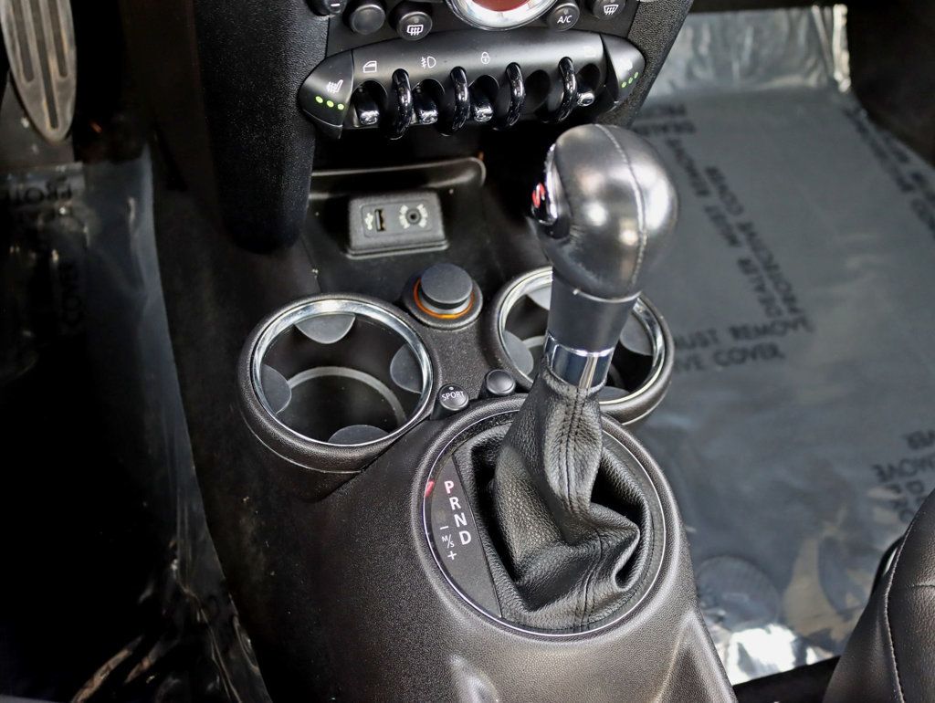 2013 MINI Cooper S Hardtop 2 Door  - 22982758 - 17