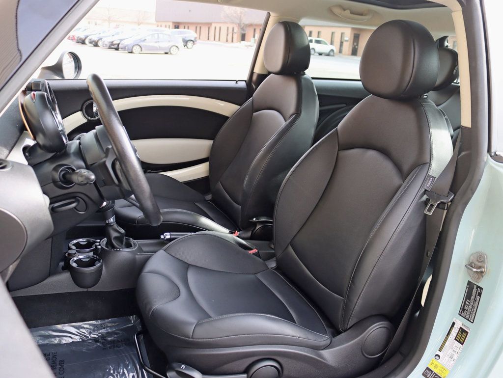 2013 MINI Cooper S Hardtop 2 Door  - 22982758 - 18