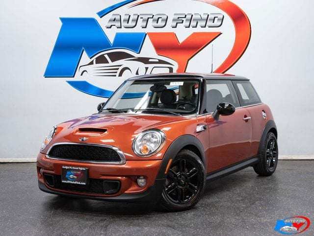 2013 MINI Cooper S Hardtop 2 Door 6-SPD MANUAL, 16" ALLOY WHEELS, HEATED SEATS, CENTER ARMREST - 22407306 - 10