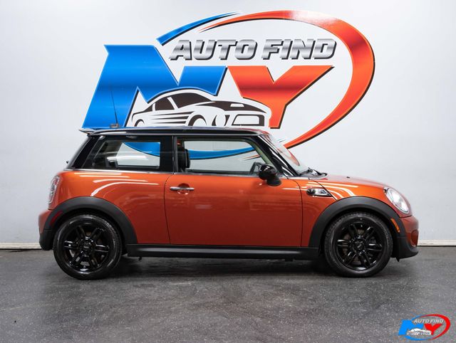 2013 MINI Cooper S Hardtop 2 Door 6-SPD MANUAL, 16" ALLOY WHEELS, HEATED SEATS, CENTER ARMREST - 22407306 - 3