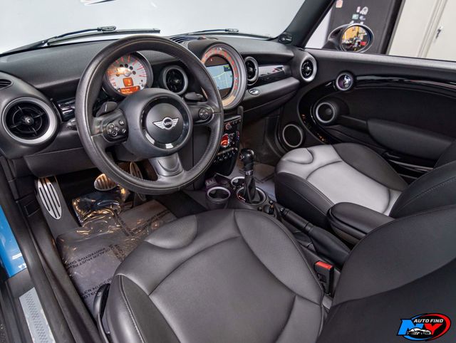 2013 MINI Cooper S Hardtop 2 Door CLEAN CARFAX, PAN SUNROOF, NAVIGATION PKG, HEATED SEATS, PREMIUM - 22947555 - 13