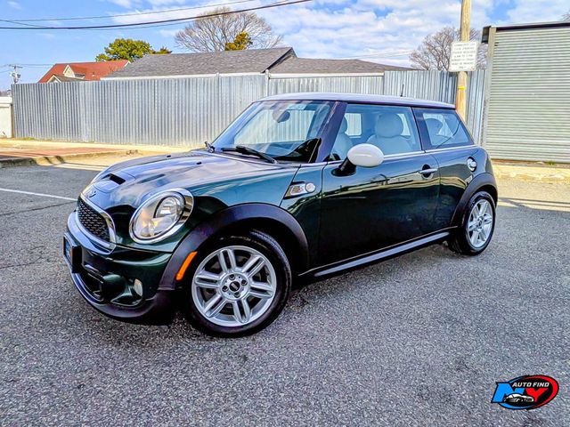 2013 MINI Cooper S Hardtop 2 Door NAVIGATION PKG, HEATED SEATS, ALLOY WHEELS, LEATHER, WIRED PKG - 23000354 - 4