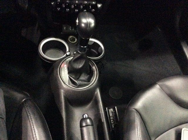 2013 Mini Cooper Roadster S photo 19