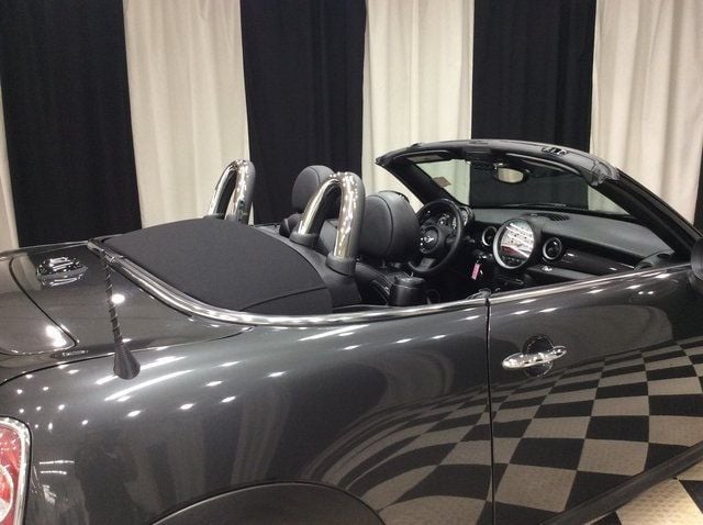 2013 Mini Cooper Roadster S photo 9