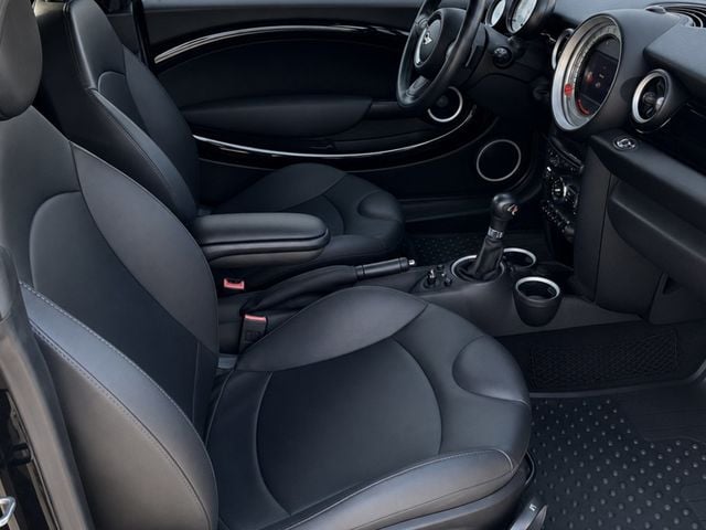 2013 MINI Cooper S Roadster CLEAN CARFAX, CONVERTIBLE, NAVI, HARMAN KARDON SOUND, TECH PKG 2 - 23074404 - 6