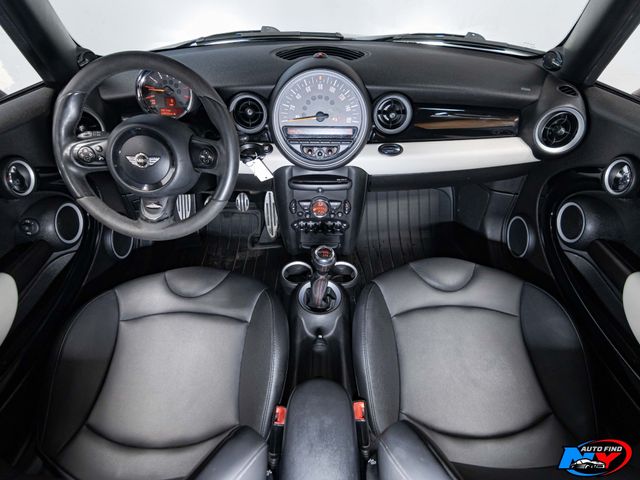 2013 MINI John Cooper Works CLEAN CARFAX, 6-SPD MANUAL, PAN SUNROOF, HEATED SEATS, PREMIUM - 22778072 - 1