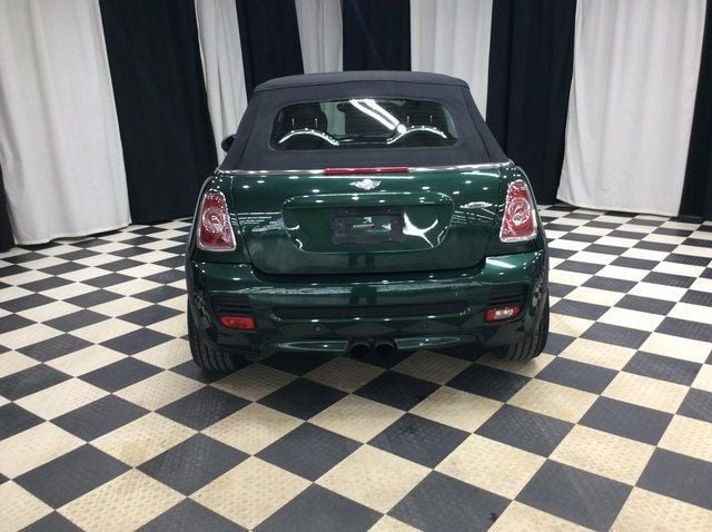 2013 MINI John Cooper Works Cooper Convertible - 22772954 - 4