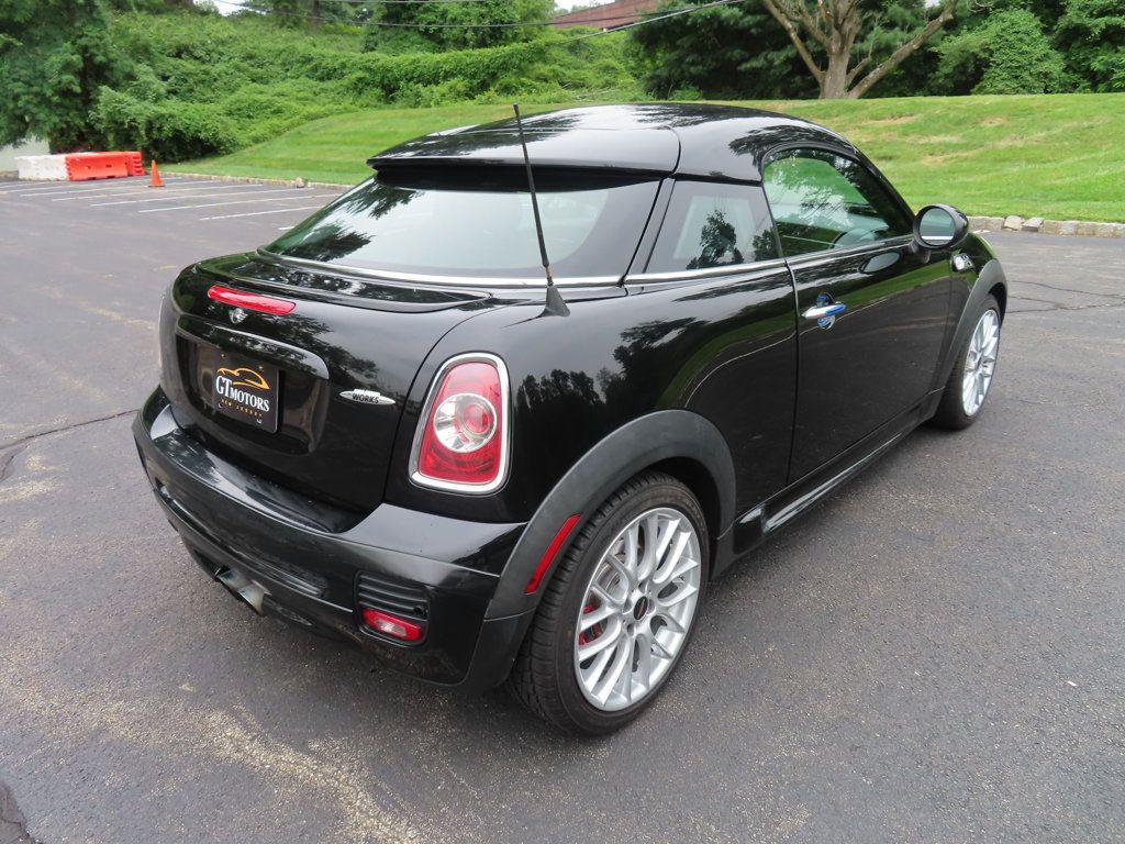 2013 Mini Cooper Coupe John Cooper Works photo 11