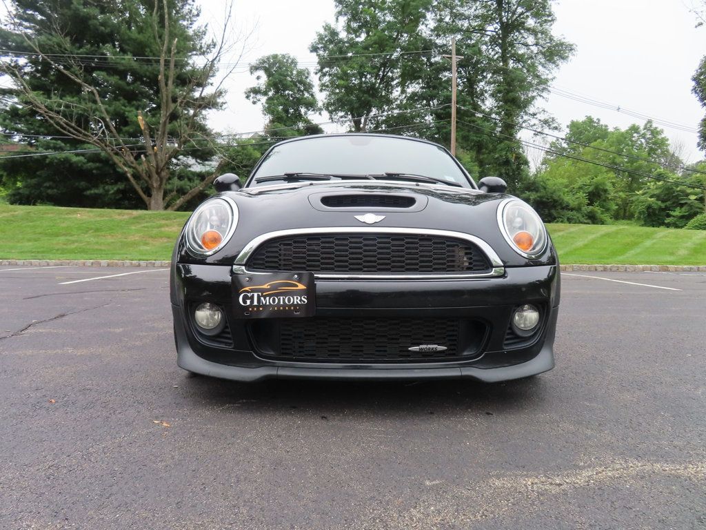 2013 Mini Cooper Coupe John Cooper Works photo 2