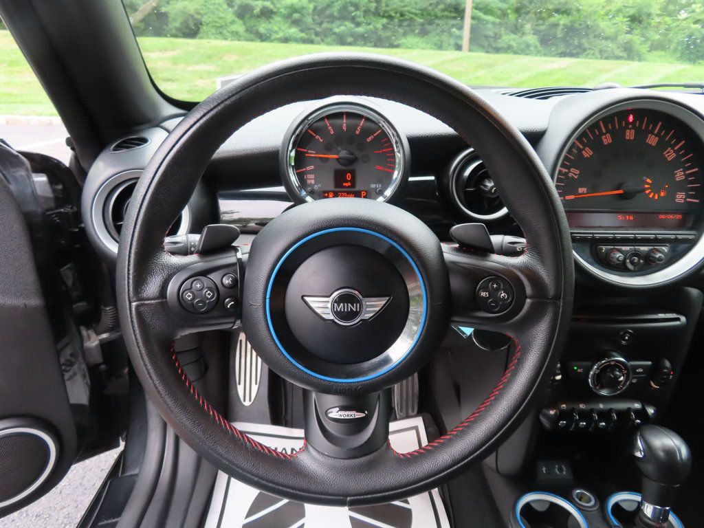 2013 Mini Cooper Coupe John Cooper Works photo 23