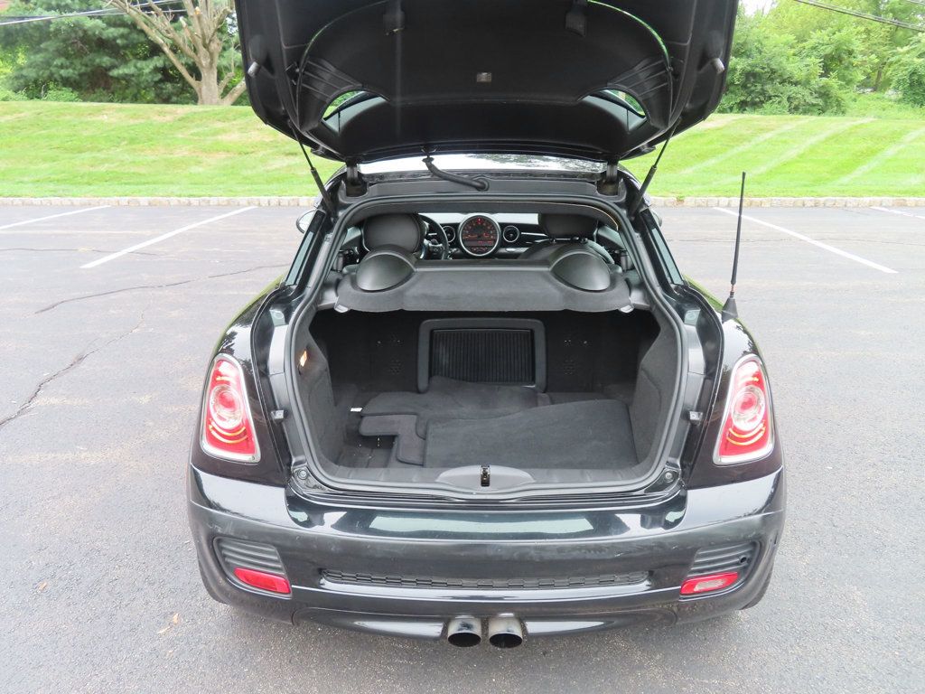 2013 Mini Cooper Coupe John Cooper Works photo 30