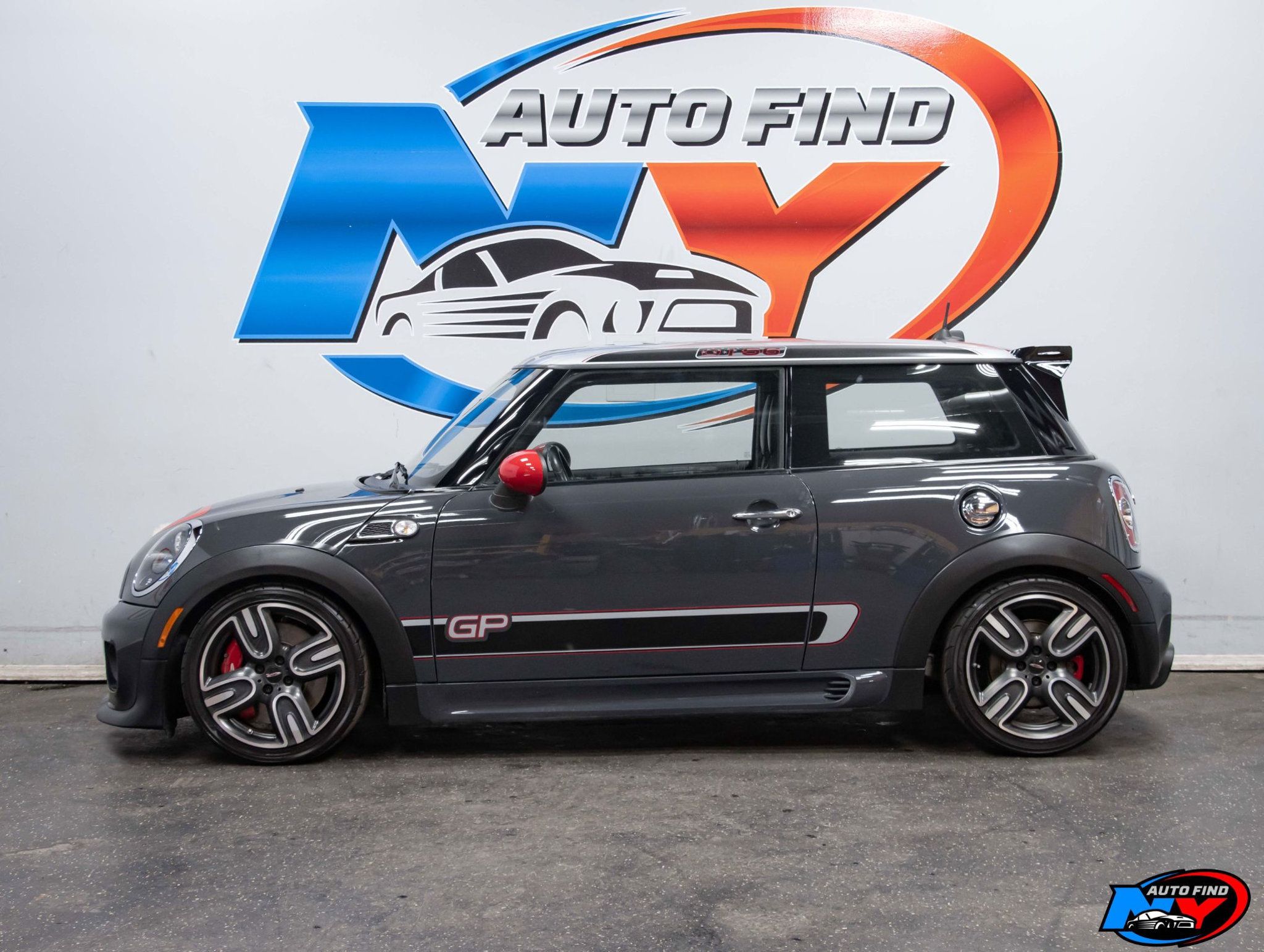 2013 Mini Cooper John Cooper Works GP One photo 2