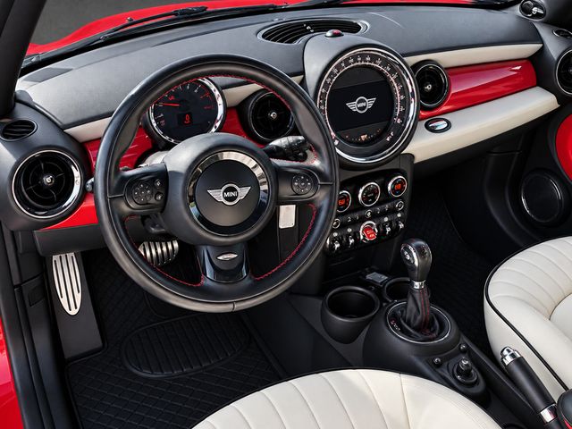 2013 MINI John Cooper Works JCW, PAN SUNROOF, NAVI, HARMAN KARDON, HEATED SEATS, PREMIUM - 23092306 - 2