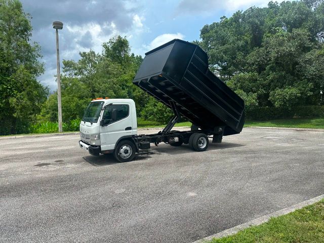 2013 Mitsubishi Fuso Dump Truck  - 21951375 - 3