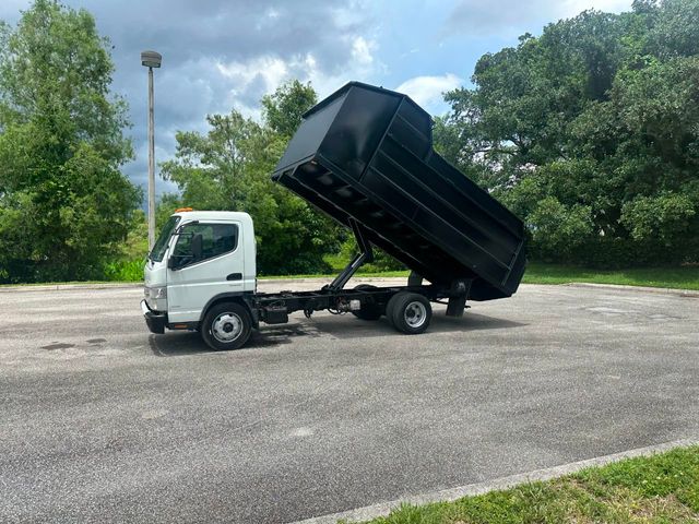 2013 Mitsubishi Fuso Dump Truck  - 21951375 - 4