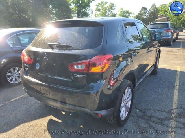 2013 Mitsubishi Outlander Sport 2WD 4dr Manual ES - 23027854 - 3