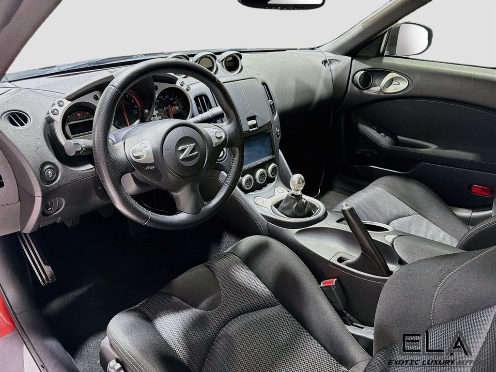 2013 Nissan 370Z 2dr Coupe Manual Touring - 23050831 - 9