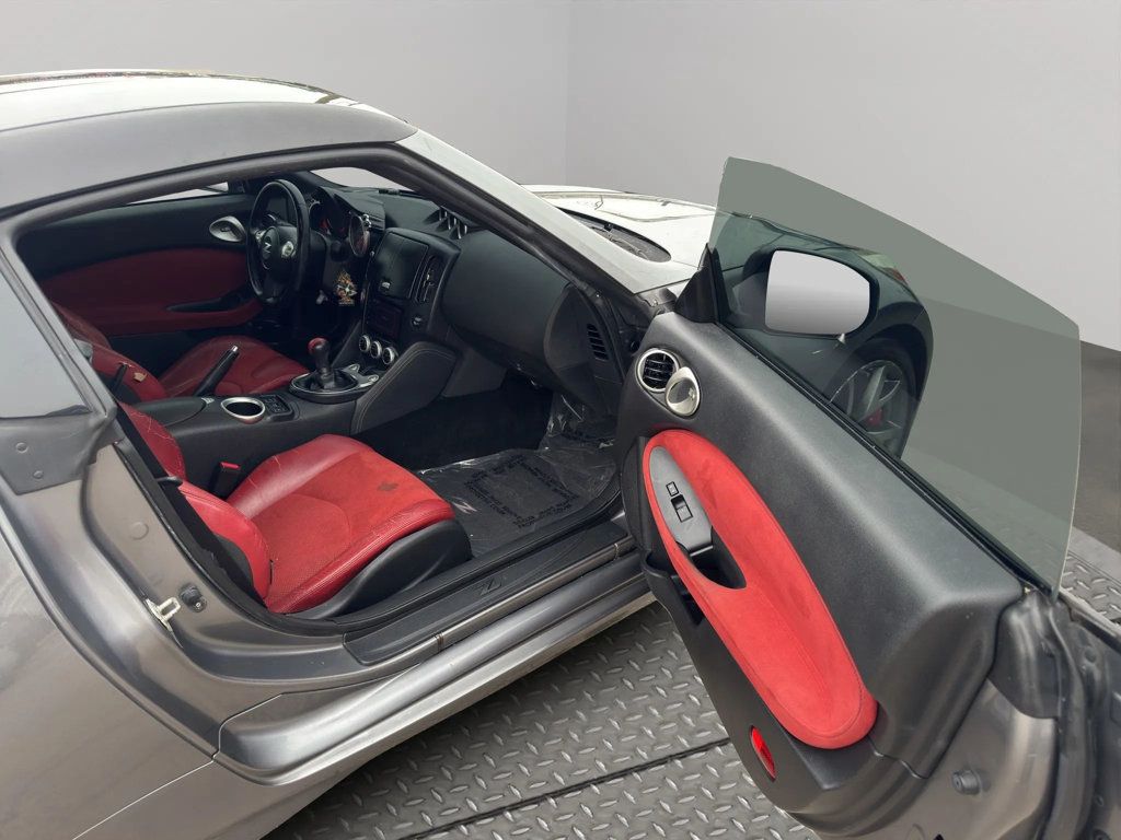 2013 Nissan 370Z Coupe 2D - 22944940 - 18