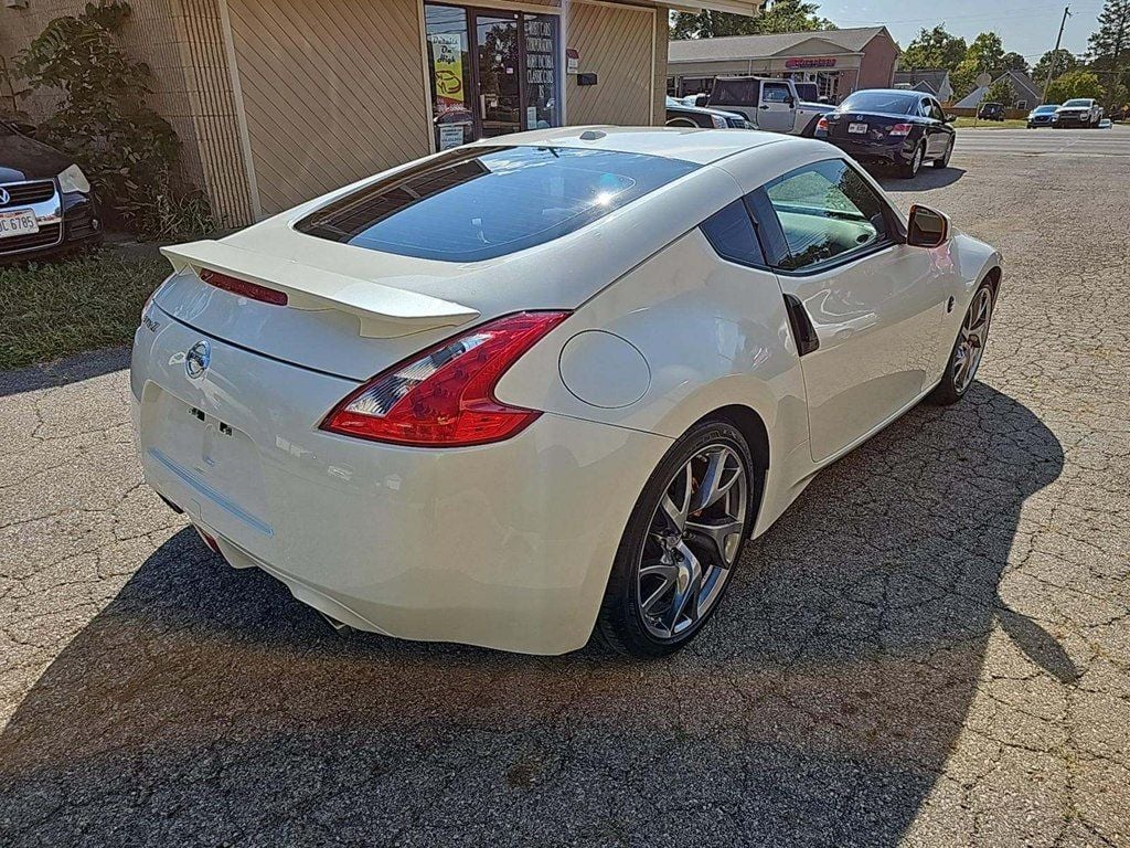 2013 Nissan 370Z photo 3