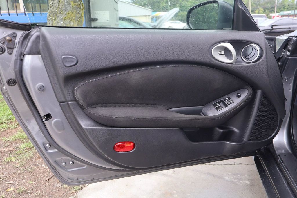 2013 Nissan 370Z ROADSTER, CLEAN CARFAX, HID LIGHTS, PADDLE SHIFT, TOUCHSCREEN!!! - 22846541 - 20