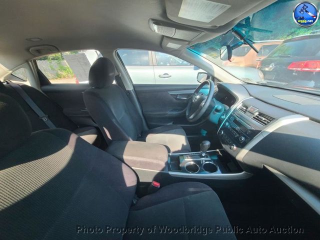 2013 Nissan Altima  - 23049514 - 5