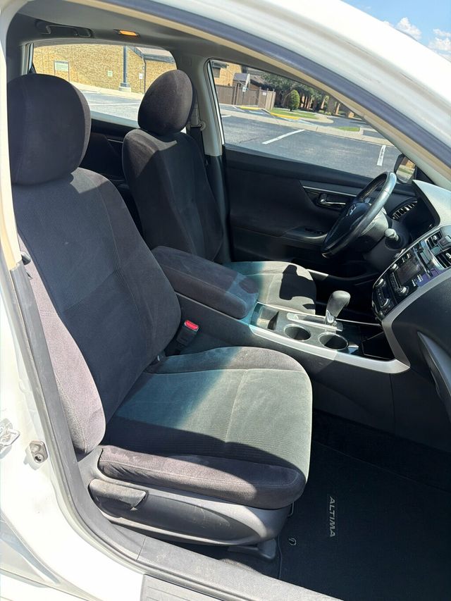 2013 Nissan Altima  - 23039041 - 12