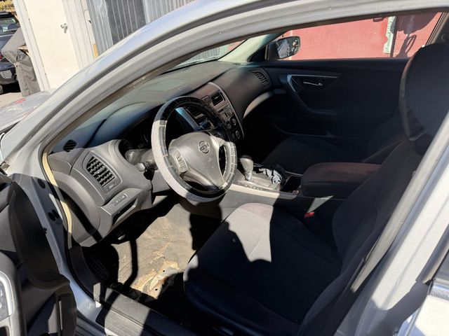 2013 Nissan Altima 2.5S, BUCKET SEATS, BLUETOOTH, CHROME EXHAUST, PUSH BUTTON START - 23098758 - 2