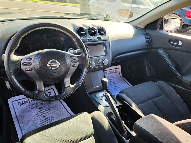 2013 Nissan Altima 2dr Coupe I4 2.5 S - 22648044 - 42