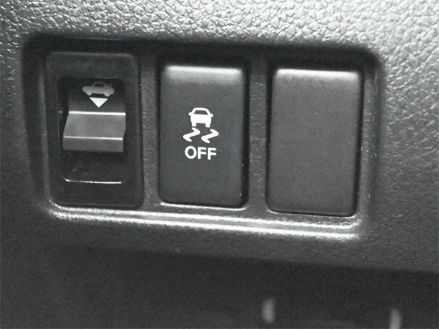 2013 Nissan Altima 2dr Coupe I4 2.5 S - 22934141 - 19