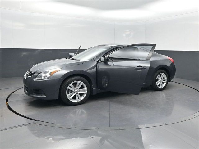 2013 Nissan Altima 2dr Coupe I4 2.5 S - 22934141 - 25